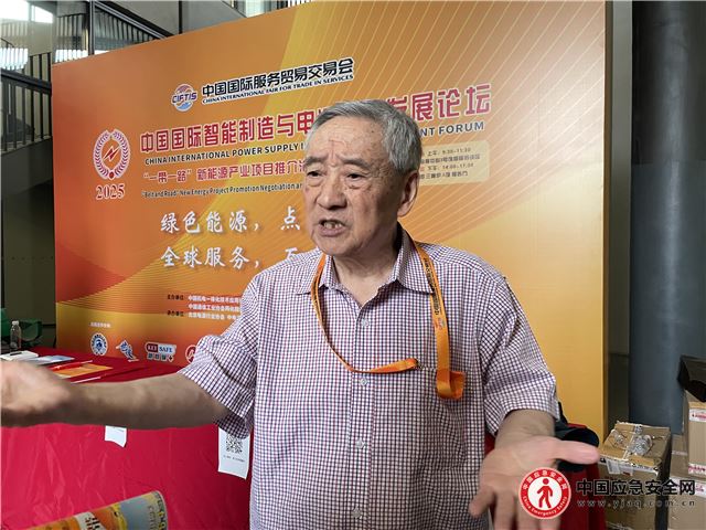 徐锭明：AI不只是技术，