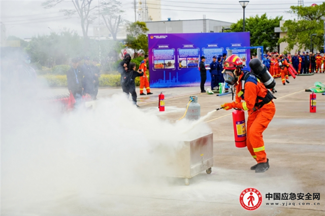 14372518558160889_11.png 14372518558160889_11.png